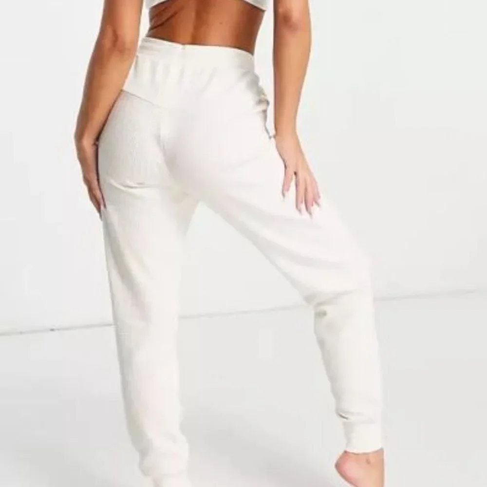 Nike yoga luxe